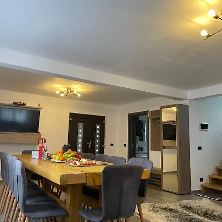 Holiday home Cabana Caprioara *