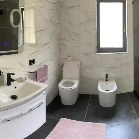 Cabana Caprioara Holiday home *
